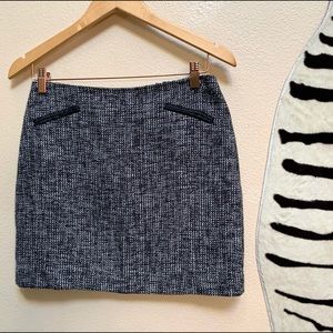 BANANA REPUBLIC Tweed Lined Mini Skirt